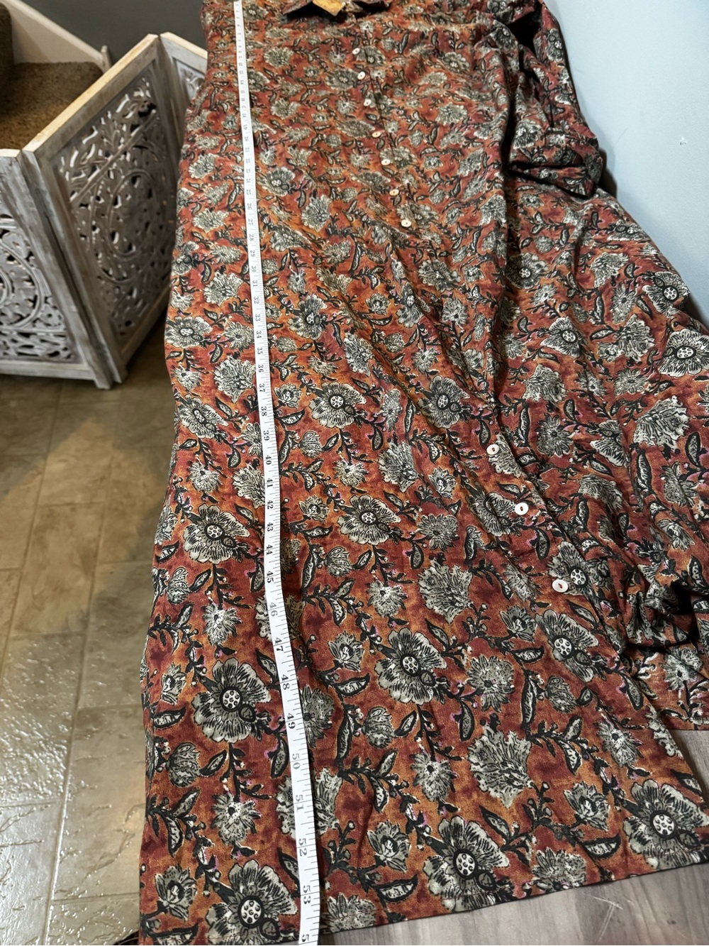 NATURAL LIFE Long Sleeve Floral Maxi Shirt Dress in Rust Brown and Olive - Picture 9 of 13